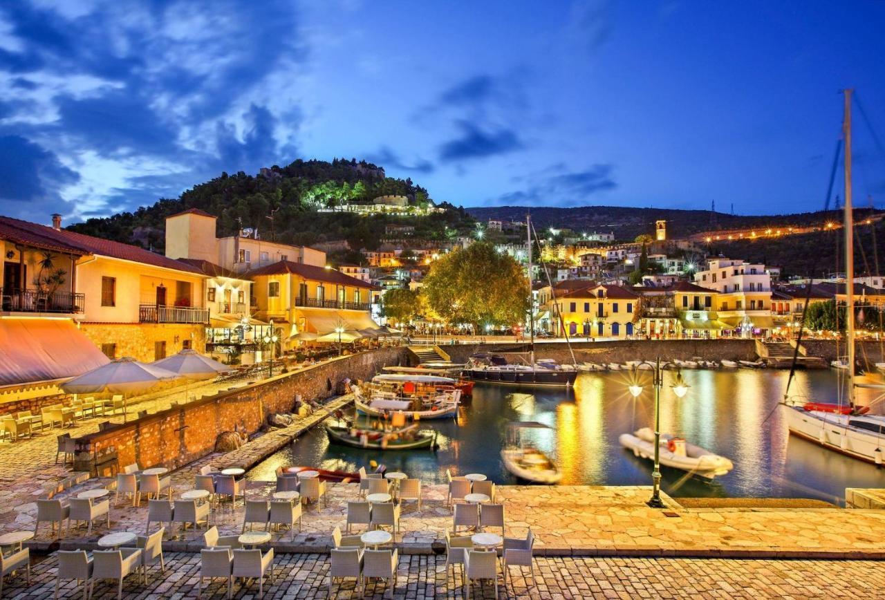 Nafpaktos Beach Luxury Suites Luaran gambar
