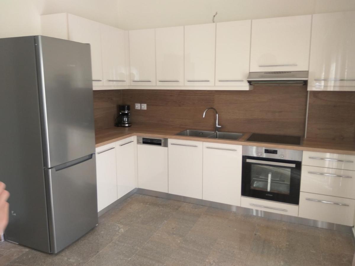 Nafpaktos Beach Luxury Suites Luaran gambar